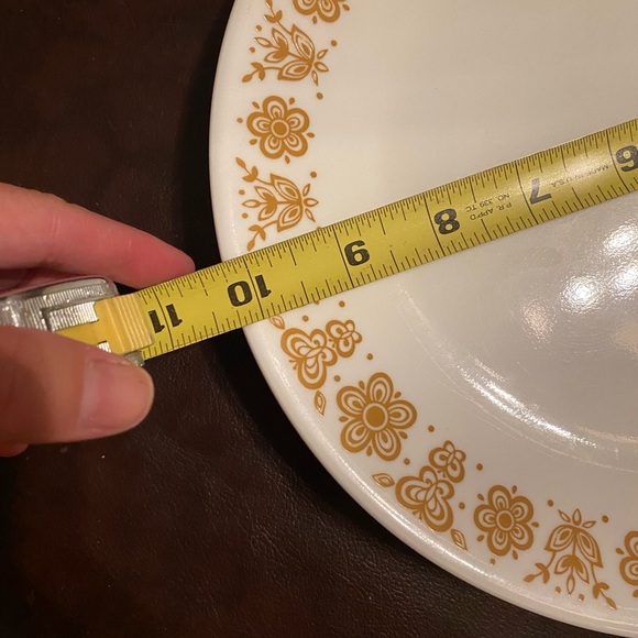 Butterfly gold dinner plate - Picture 2 of 3